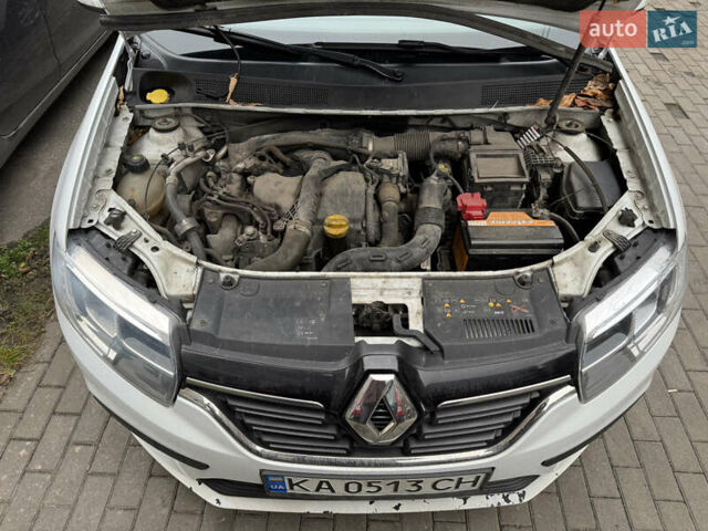 Белый Рено Сандеро, объемом двигателя 1.5 л и пробегом 227 тыс. км за 8800 $, фото 15 на Automoto.ua