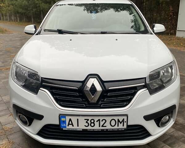 Білий Рено Сандеро, об'ємом двигуна 1.46 л та пробігом 188 тис. км за 7600 $, фото 10 на Automoto.ua