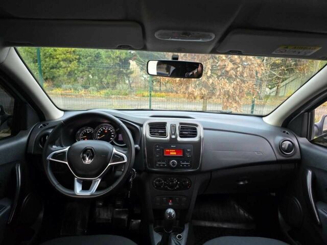 Белый Рено Сандеро, объемом двигателя 1 л и пробегом 70 тыс. км за 7499 $, фото 17 на Automoto.ua