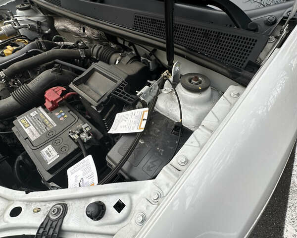 Белый Рено Сандеро, объемом двигателя 0.9 л и пробегом 102 тыс. км за 8800 $, фото 11 на Automoto.ua