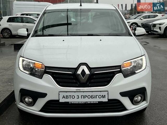 Рено Сандеро 2019 в Киеве на Automoto.ua Белый Рено Сандеро, объемом двигателя 1.46 л и пробегом 118 тыс. км за 9103 $, фото 1 на Automoto.ua