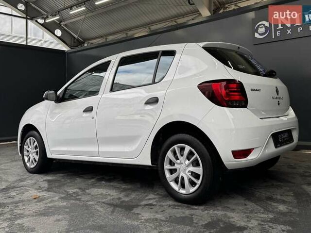 Белый Рено Сандеро, объемом двигателя 1.46 л и пробегом 76 тыс. км за 8900 $, фото 8 на Automoto.ua