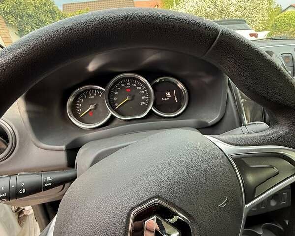 Белый Рено Сандеро, объемом двигателя 1 л и пробегом 60 тыс. км за 8200 $, фото 14 на Automoto.ua