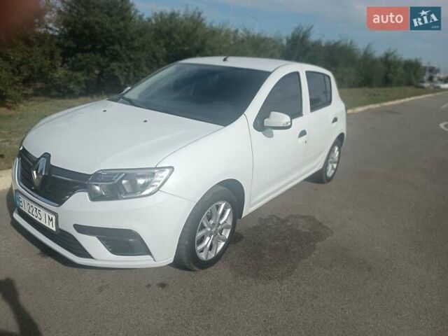 Білий Рено Сандеро, об'ємом двигуна 1 л та пробігом 168 тис. км за 7200 $, фото 7 на Automoto.ua