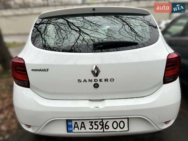 Білий Рено Сандеро, об'ємом двигуна 1.46 л та пробігом 99 тис. км за 8000 $, фото 1 на Automoto.ua