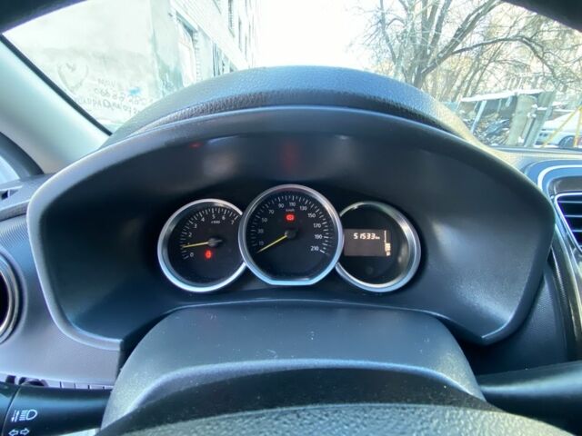 Білий Рено Сандеро, об'ємом двигуна 1 л та пробігом 51 тис. км за 8800 $, фото 8 на Automoto.ua