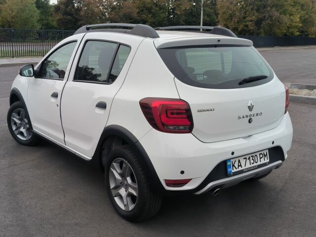 Рено Сандеро 2019 у Чернігові на Automoto.ua Білий Рено Сандеро, об'ємом двигуна 0.9 л та пробігом 76 тис. км за 10500 $, фото 3 на Automoto.ua