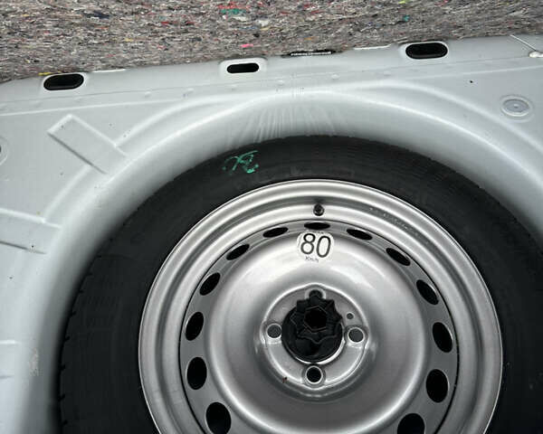 Белый Рено Сандеро, объемом двигателя 0.9 л и пробегом 102 тыс. км за 8800 $, фото 33 на Automoto.ua