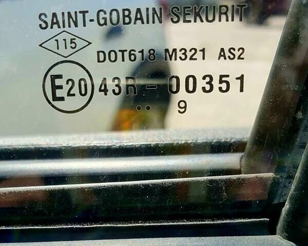 Білий Рено Сандеро, об'ємом двигуна 0.9 л та пробігом 180 тис. км за 9500 $, фото 16 на Automoto.ua