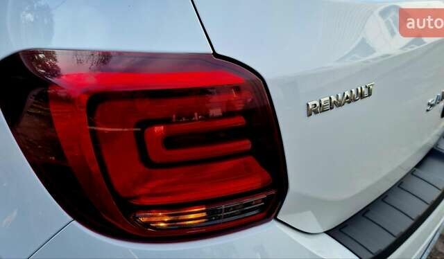 Белый Рено Сандеро, объемом двигателя 0.9 л и пробегом 13 тыс. км за 9870 $, фото 33 на Automoto.ua