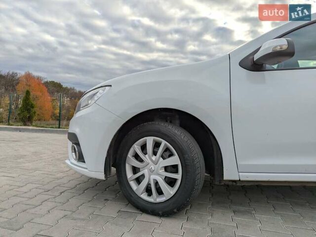 Рено Сандеро 2019 в Виннице на Automoto.ua Белый Рено Сандеро, объемом двигателя 1.46 л и пробегом 137 тыс. км за 8890 $, фото 9 на Automoto.ua