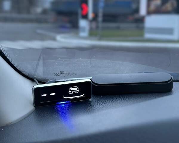 Белый Рено Сандеро, объемом двигателя 1 л и пробегом 135 тыс. км за 8000 $, фото 21 на Automoto.ua