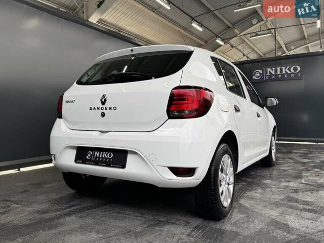 Белый Рено Сандеро, объемом двигателя 1.46 л и пробегом 76 тыс. км за 8900 $, фото 14 на Automoto.ua
