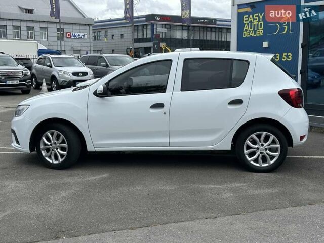 Белый Рено Сандеро, объемом двигателя 1 л и пробегом 168 тыс. км за 6290 $, фото 7 на Automoto.ua