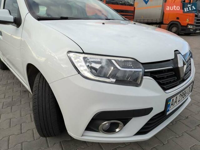 Рено Сандеро 2019 в Виннице на Automoto.ua Белый Рено Сандеро, объемом двигателя 1.46 л и пробегом 137 тыс. км за 8890 $, фото 15 на Automoto.ua