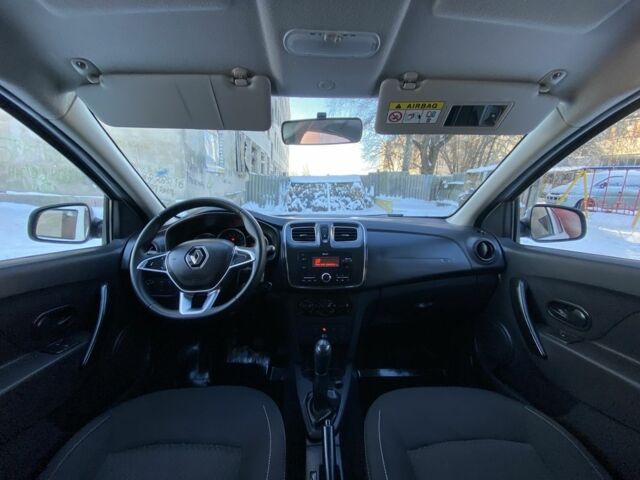 Білий Рено Сандеро, об'ємом двигуна 1 л та пробігом 51 тис. км за 8800 $, фото 9 на Automoto.ua