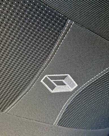 Білий Рено Сандеро, об'ємом двигуна 0.9 л та пробігом 13 тис. км за 9650 $, фото 64 на Automoto.ua