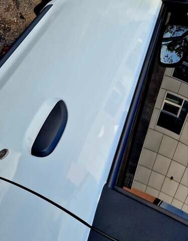 Білий Рено Сандеро, об'ємом двигуна 0.9 л та пробігом 13 тис. км за 9650 $, фото 32 на Automoto.ua