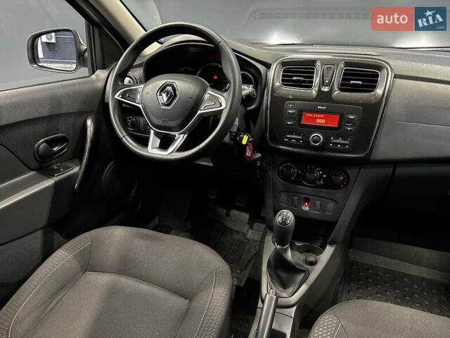 Белый Рено Сандеро, объемом двигателя 1.5 л и пробегом 73 тыс. км за 8500 $, фото 31 на Automoto.ua