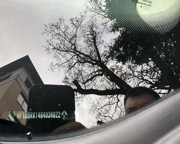 Белый Рено Сандеро, объемом двигателя 0.9 л и пробегом 102 тыс. км за 8800 $, фото 10 на Automoto.ua