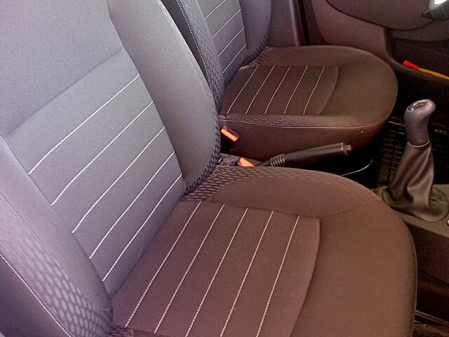 Білий Рено Сандеро, об'ємом двигуна 1.5 л та пробігом 89 тис. км за 11000 $, фото 2 на Automoto.ua