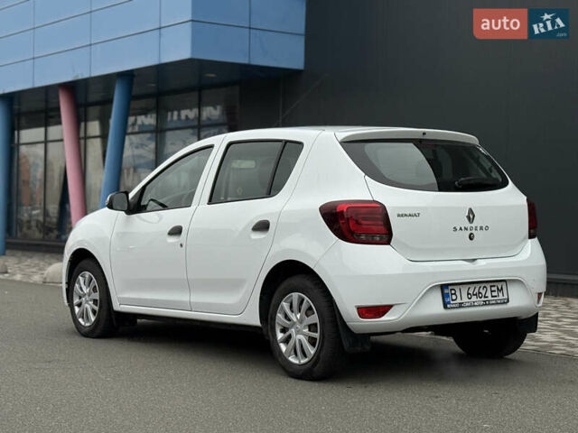 Белый Рено Сандеро, объемом двигателя 1 л и пробегом 102 тыс. км за 6800 $, фото 8 на Automoto.ua