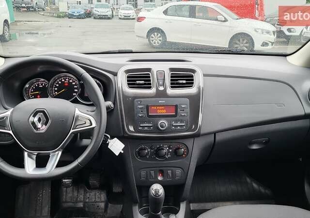Белый Рено Сандеро, объемом двигателя 1 л и пробегом 93 тыс. км за 7990 $, фото 16 на Automoto.ua