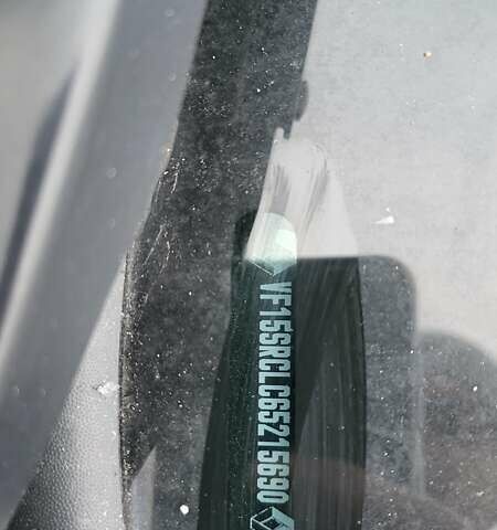 Белый Рено Сандеро, объемом двигателя 1.46 л и пробегом 100 тыс. км за 10500 $, фото 5 на Automoto.ua