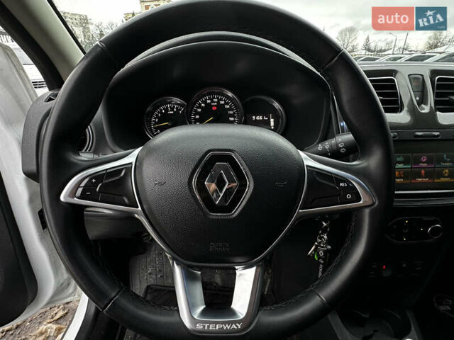 Білий Рено Сандеро, об'ємом двигуна 1.46 л та пробігом 92 тис. км за 13300 $, фото 18 на Automoto.ua