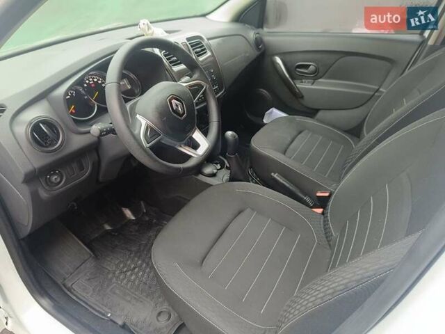 Білий Рено Сандеро, об'ємом двигуна 1 л та пробігом 21 тис. км за 7300 $, фото 5 на Automoto.ua