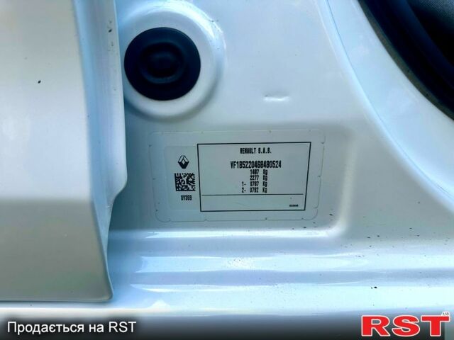 Білий Рено Сандеро, об'ємом двигуна 1 л та пробігом 53 тис. км за 9600 $, фото 4 на Automoto.ua