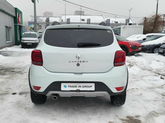 Белый Рено Сандеро, объемом двигателя 1.5 л и пробегом 75 тыс. км за 12500 $, фото 11 на Automoto.ua