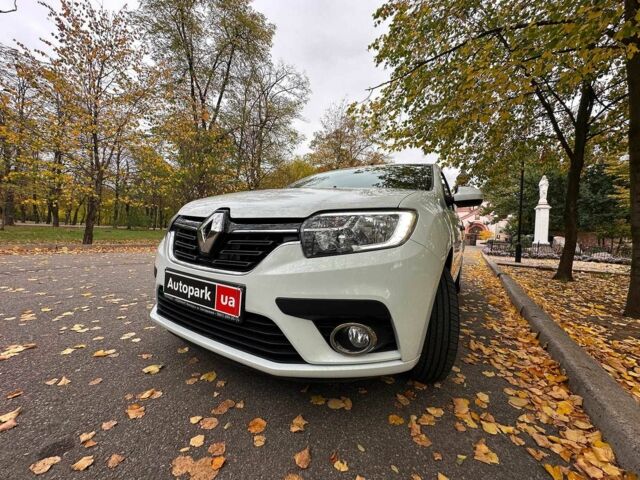 Білий Рено Сандеро, об'ємом двигуна 1 л та пробігом 99 тис. км за 7999 $, фото 9 на Automoto.ua