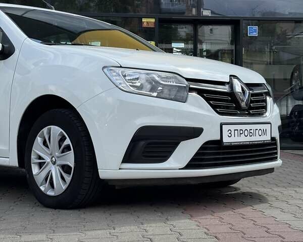 Білий Рено Сандеро, об'ємом двигуна 0.9 л та пробігом 37 тис. км за 10300 $, фото 18 на Automoto.ua