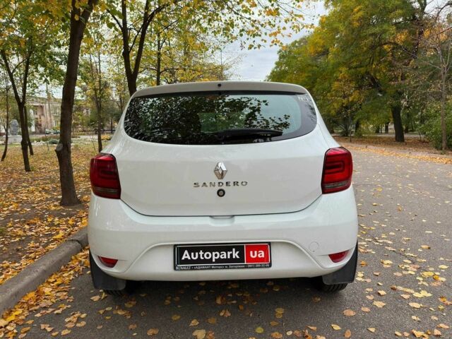 Білий Рено Сандеро, об'ємом двигуна 1 л та пробігом 99 тис. км за 7999 $, фото 5 на Automoto.ua