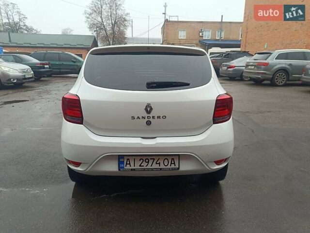 Білий Рено Сандеро, об'ємом двигуна 1 л та пробігом 21 тис. км за 7300 $, фото 2 на Automoto.ua