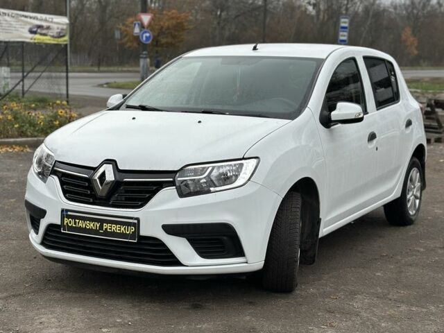 Белый Рено Сандеро, объемом двигателя 1 л и пробегом 51 тыс. км за 8000 $, фото 1 на Automoto.ua