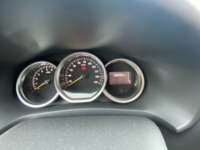 Белый Рено Сандеро, объемом двигателя 1.5 л и пробегом 58 тыс. км за 13300 $, фото 3 на Automoto.ua