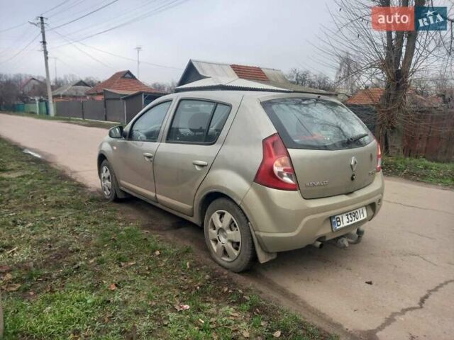Бежевий Рено Сандеро, об'ємом двигуна 1.6 л та пробігом 432 тис. км за 4500 $, фото 3 на Automoto.ua