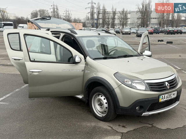 Бежевый Рено Сандеро, объемом двигателя 1.6 л и пробегом 140 тыс. км за 6700 $, фото 20 на Automoto.ua