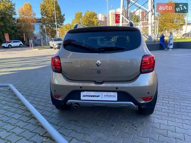 Рено Сандеро 2019 в Одессе на Automoto.ua Бежевый Рено Сандеро, объемом двигателя 1.46 л и пробегом 63 тыс. км за 12199 $, фото 4 на Automoto.ua