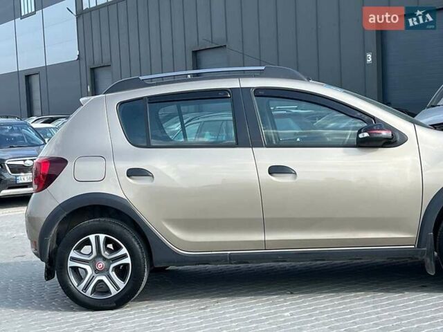 Бежевий Рено Сандеро, об'ємом двигуна 1.5 л та пробігом 36 тис. км за 12300 $, фото 29 на Automoto.ua