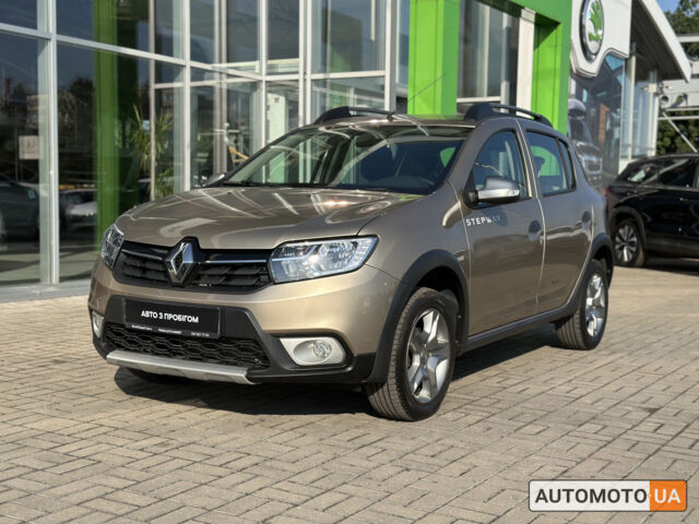 Бежевий Рено Сандеро, об'ємом двигуна 1 л та пробігом 60 тис. км за 10700 $, фото 10 на Automoto.ua
