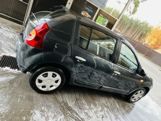 Рено Сандеро 2008 в Буче на Automoto.ua Черный Рено Сандеро, объемом двигателя 1.6 л и пробегом 167 тыс. км за 5499 $, фото 7 на Automoto.ua