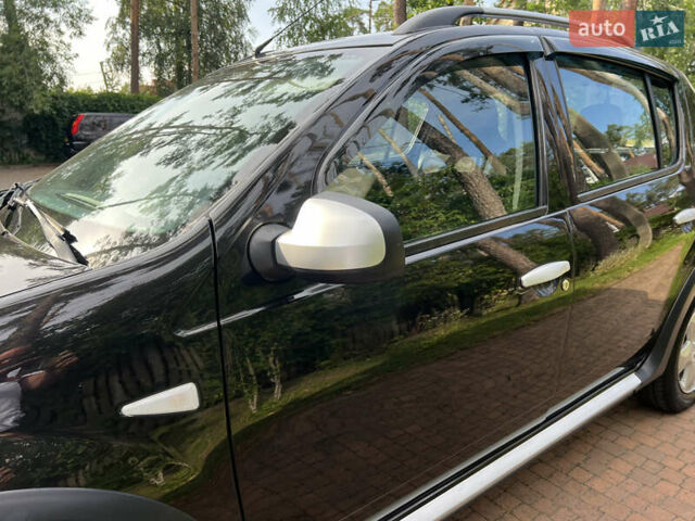 Чорний Рено Сандеро, об'ємом двигуна 1.6 л та пробігом 81 тис. км за 8700 $, фото 93 на Automoto.ua