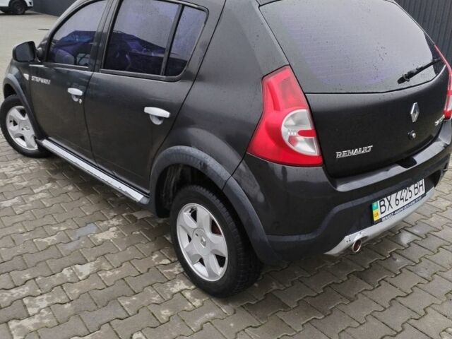 Черный Рено Сандеро, объемом двигателя 0 л и пробегом 60 тыс. км за 7299 $, фото 3 на Automoto.ua