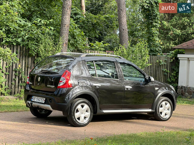 Чорний Рено Сандеро, об'ємом двигуна 1.6 л та пробігом 81 тис. км за 8700 $, фото 12 на Automoto.ua