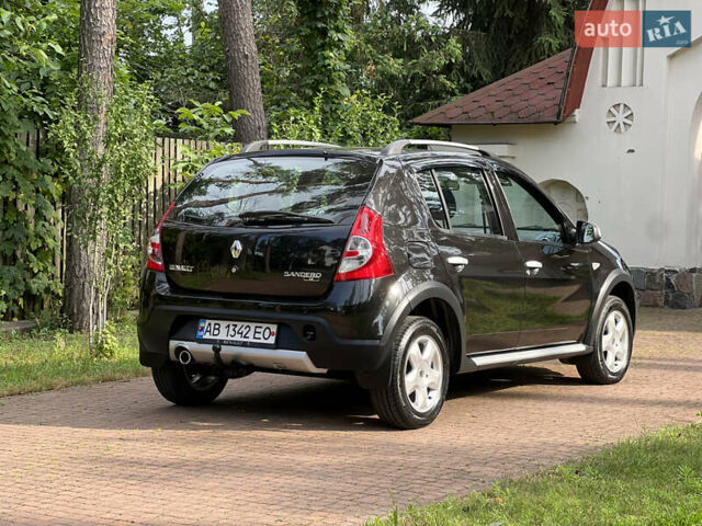 Чорний Рено Сандеро, об'ємом двигуна 1.6 л та пробігом 81 тис. км за 8700 $, фото 11 на Automoto.ua