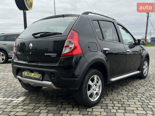 Чорний Рено Сандеро, об'ємом двигуна 1.6 л та пробігом 137 тис. км за 7200 $, фото 6 на Automoto.ua