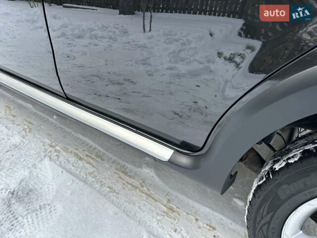 Черный Рено Сандеро, объемом двигателя 1.6 л и пробегом 79 тыс. км за 8850 $, фото 23 на Automoto.ua